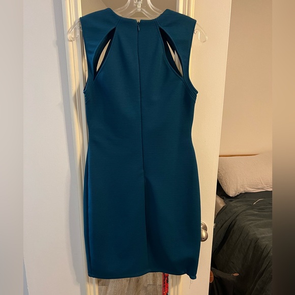 TOPSHOP Dress - Picture 2 of 3